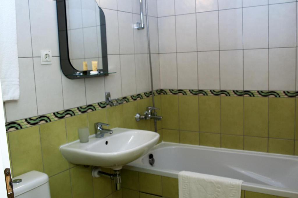 Wien Hotel Leópolis Habitación foto