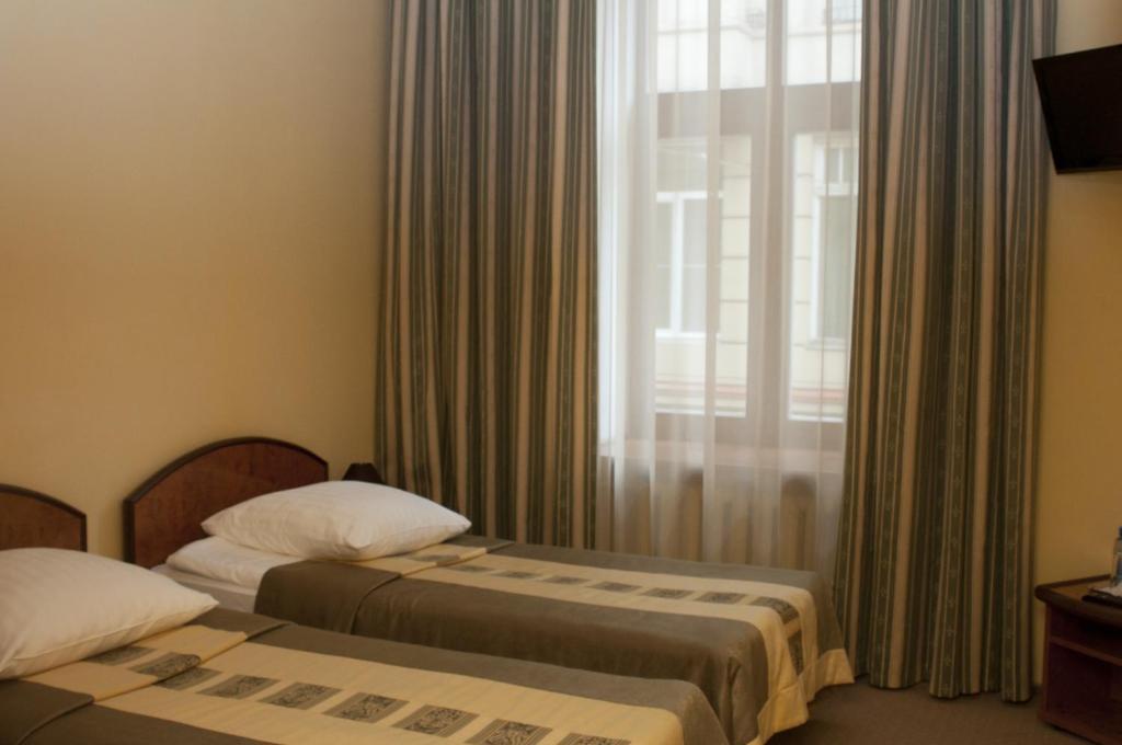 Wien Hotel Leópolis Habitación foto